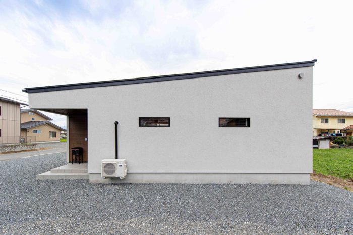 中庭付き平屋の外観　飯田市下伊那郡の施工事例