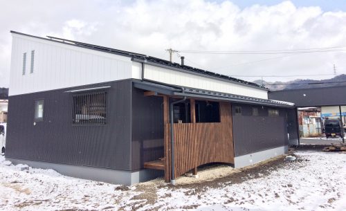 中庭の家：阿南町