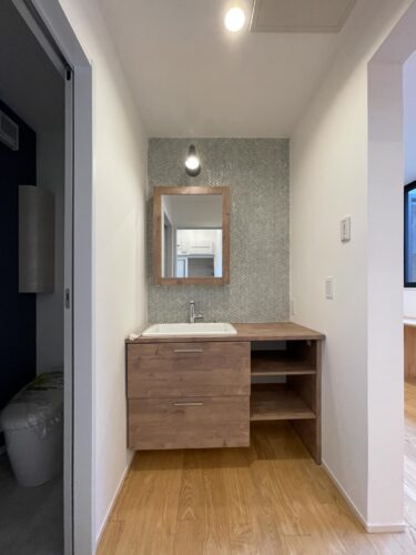 四季を感じられる中庭の家