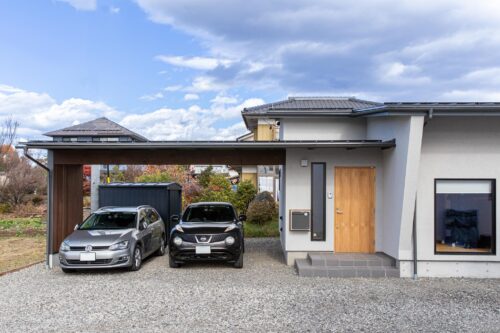 ガレージのあるコンパクトな平屋（伊那市）