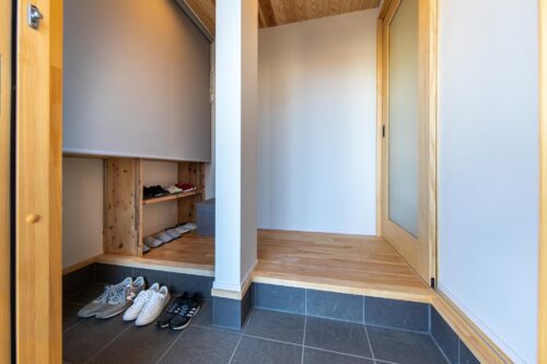 ガレージのあるコンパクトな平屋（伊那市）